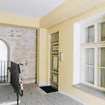 Dream - Art Gallery Family With 2 Bathrooms *