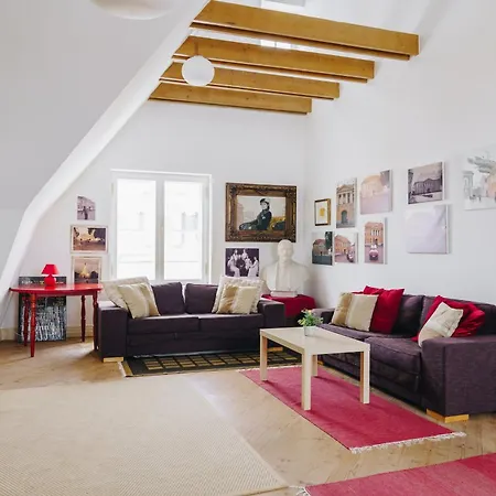 Dream - Art Gallery Family With 2 Bathrooms Apartment *