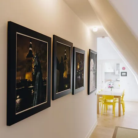 Dream - Art Gallery Family With 2 Bathrooms Apartmán *