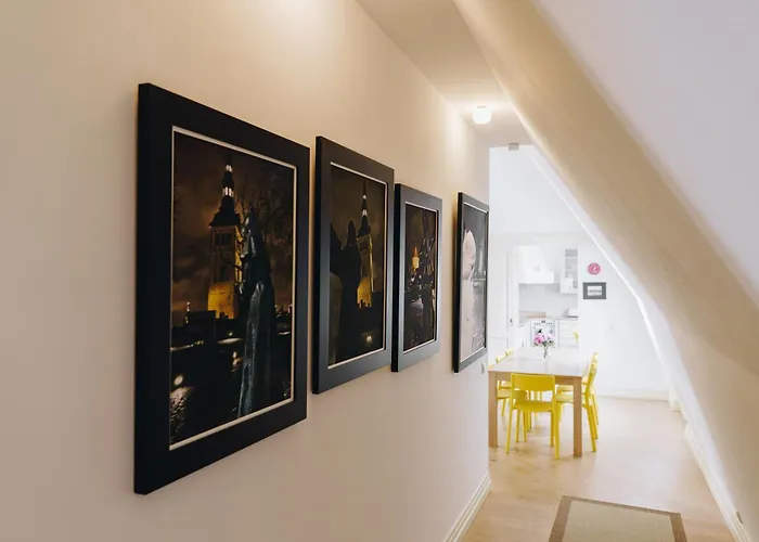 Dream - Art Gallery Family With 2 Bathrooms Apartmán *